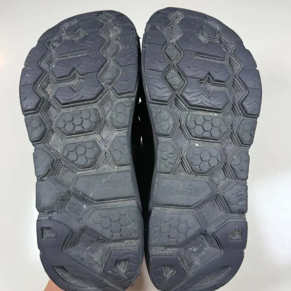 Hoka One One hoka one
